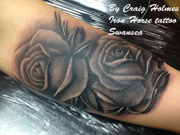 Rose tattoo by Craig Holmes tattoo