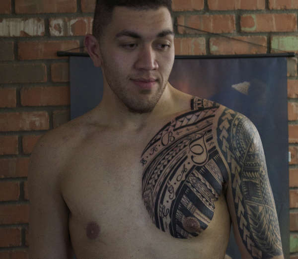 polynesian chest tattoo tattoo