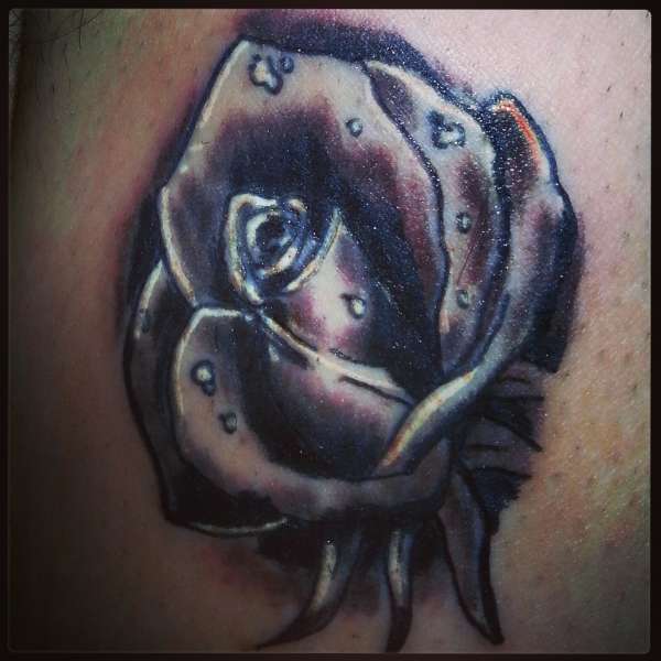 rose tattoo