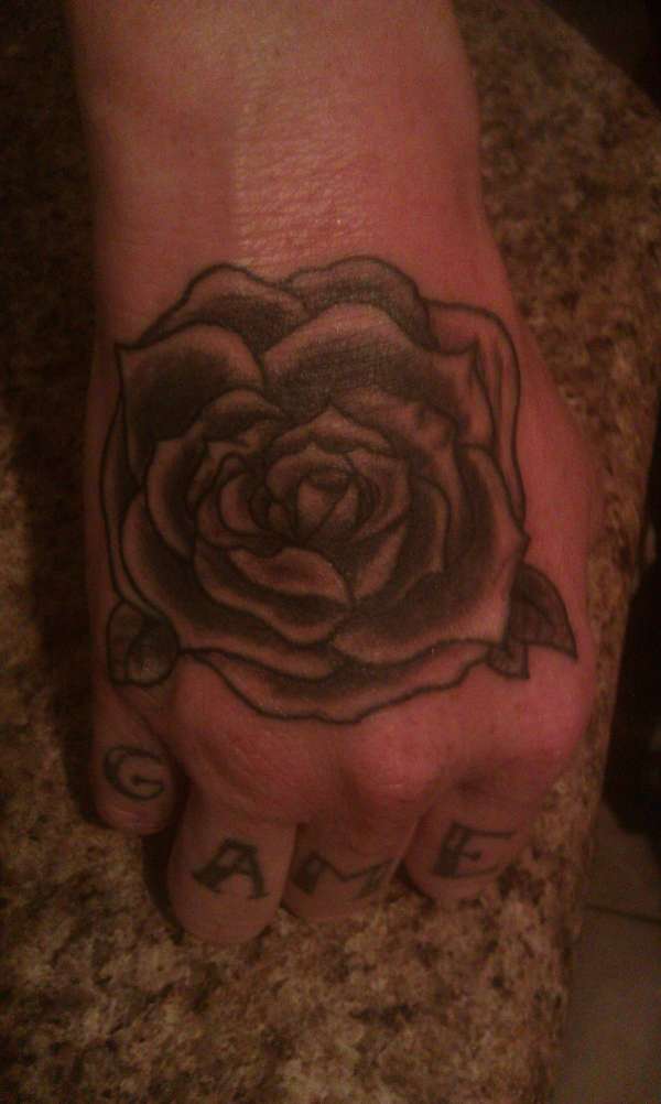 rose tattoo