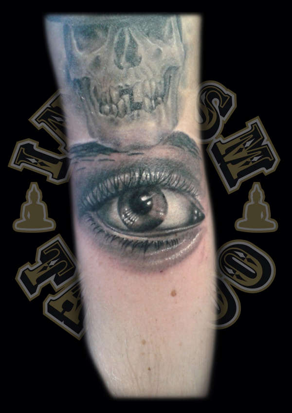 eye tattoo tattoo