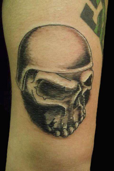 skull tattoo