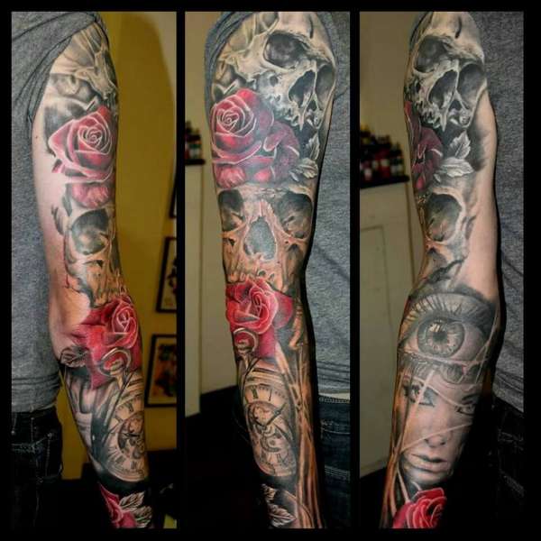 Sleeve almost finished. One session to go tattoo