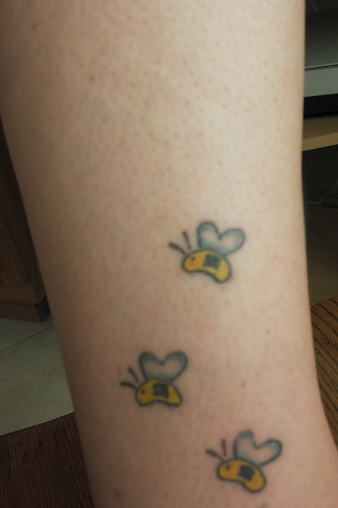 Honey bee's tattoo