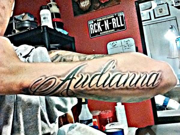 Audianna Lettering tattoo