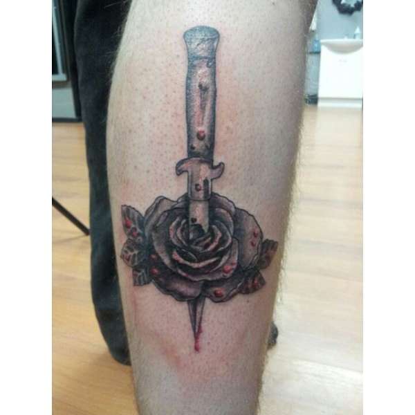 Rose&Switchblade tattoo