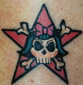 skull and star tattoo