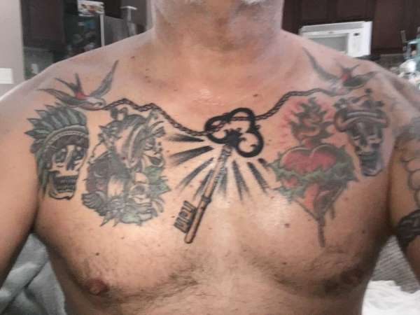 Chest key, rope, and other pieces. tattoo