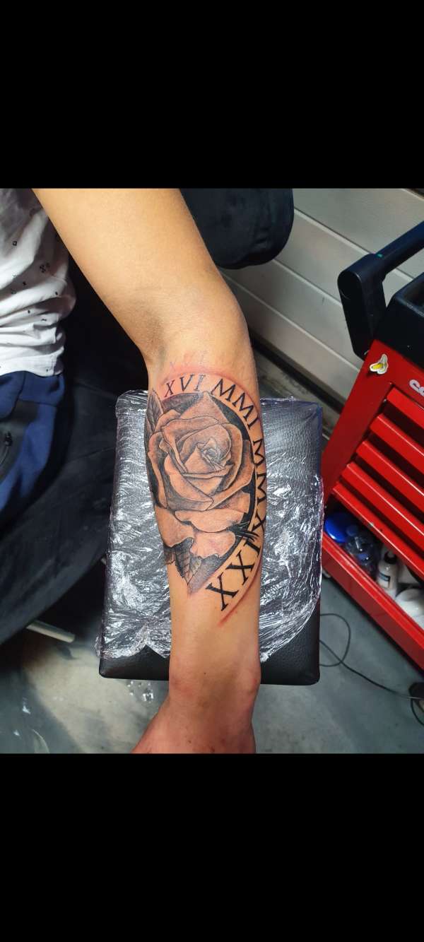 Rose tattoo tattoo