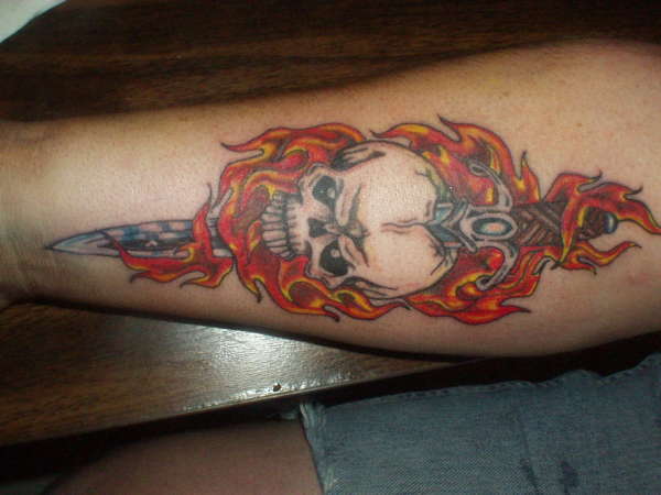 skull with flames tattoo