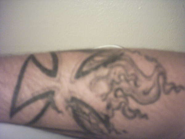 iron cross tattoo
