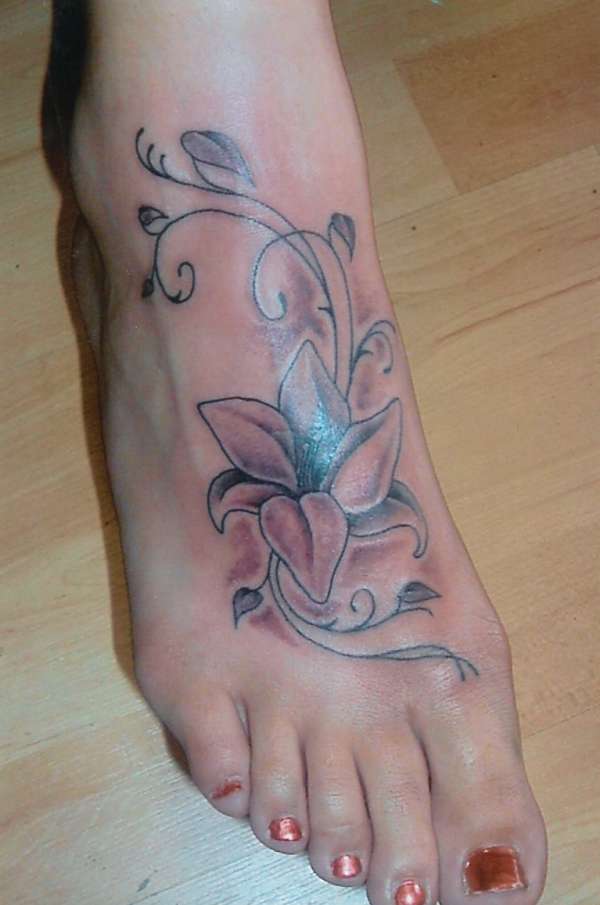 foot tat tattoo
