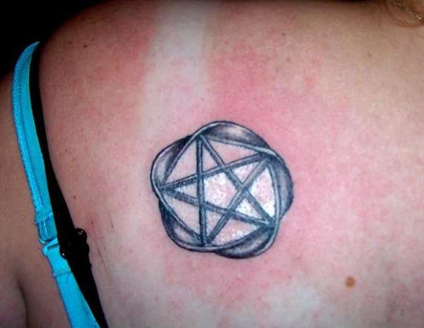 star tattoo