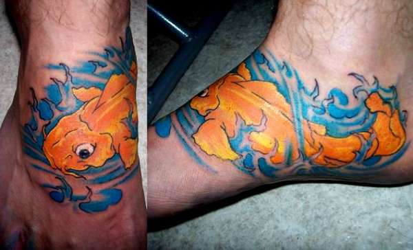 Foot  Koi tattoo