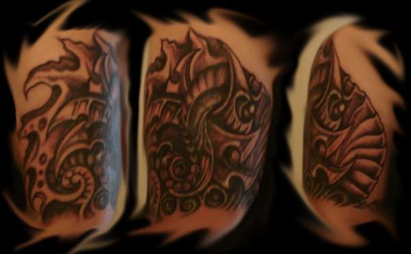 H.R. Giger style Bio-mechanical tattoo