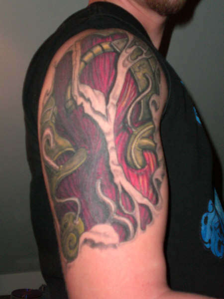 Bio Arm tattoo