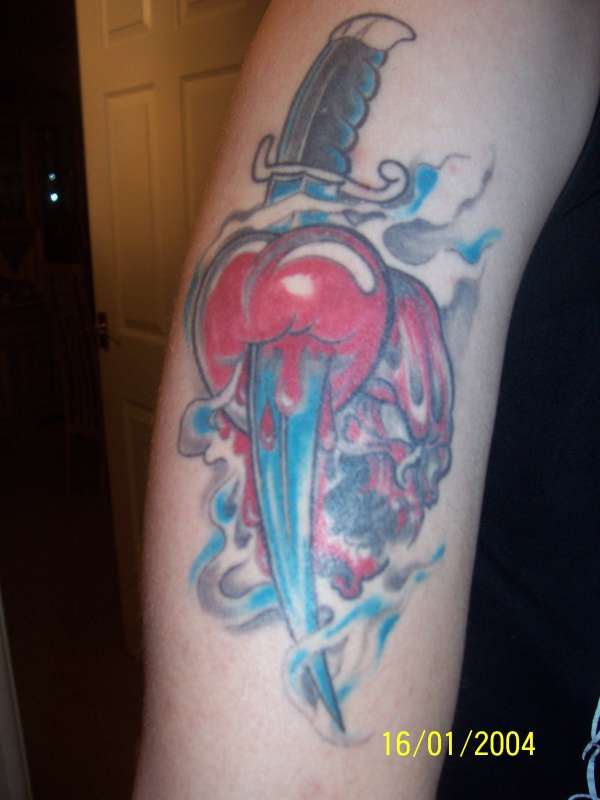 Pierced Heart With Skull Tattoo 4717