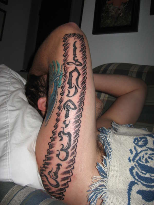 FEIST tattoo