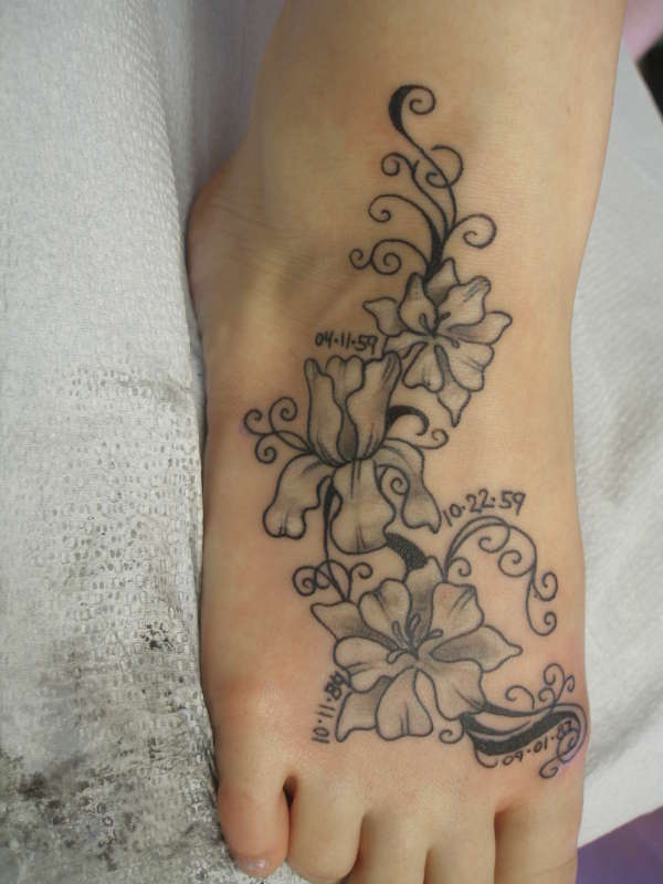 family flower tattoo