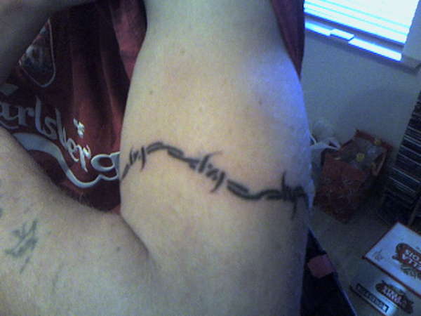franks barbed wire tattoo