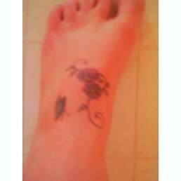 tat on foot tattoo
