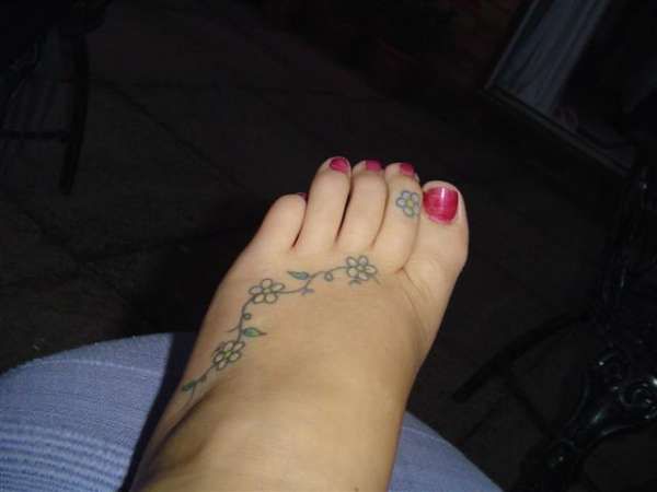 Foot Flowers tattoo