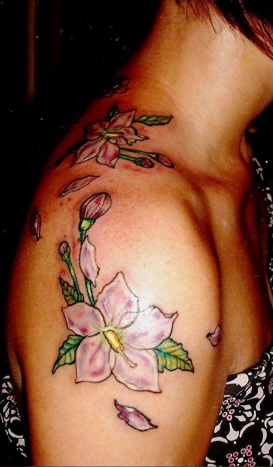 Flowers by Gianna/Powerhouse tattoo