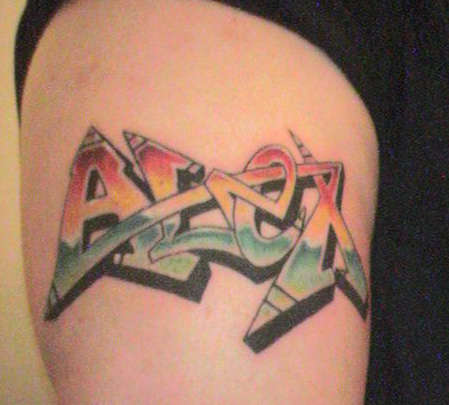 Graf Style Ink tattoo