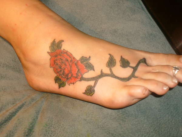 rose tattoo