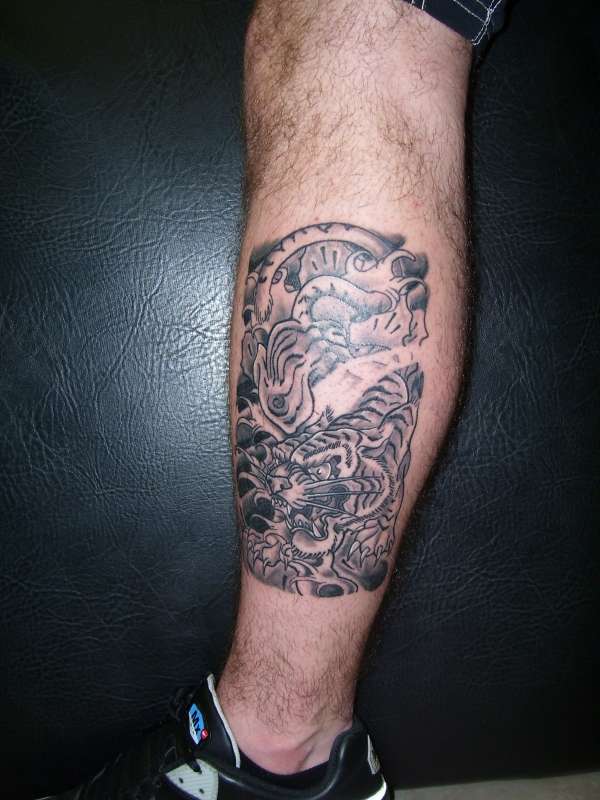 Tiger on Lg tattoo