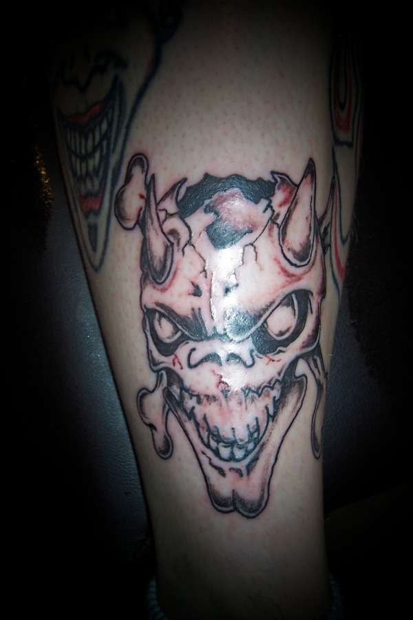 SKULL tattoo