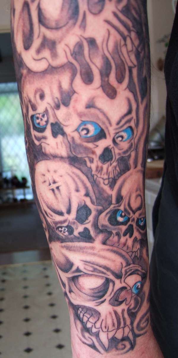 SKULLS (Left arm) 1 tattoo