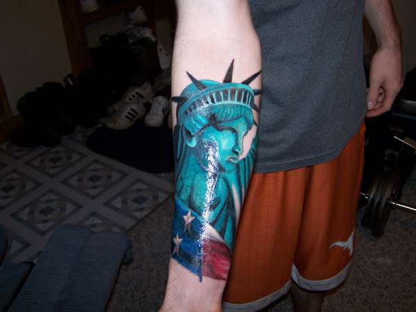 Statue of Liberty 2 tattoo
