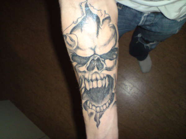 Skull tattoo