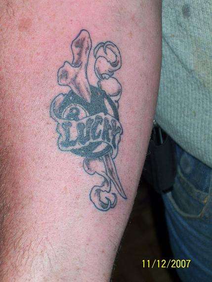 lucky 8 ball tattoo