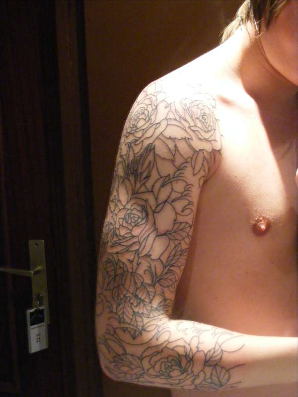 roses and waves 3/4 sleeve ouline tattoo