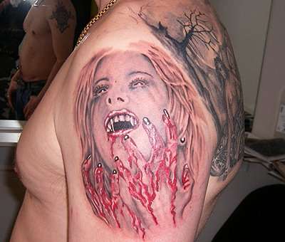 Vampiressa tattoo