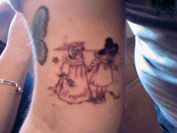 Two kids from Penknifelovelife CD cover tattoo