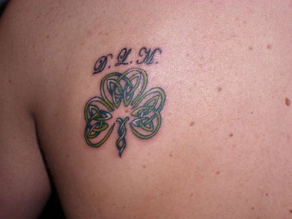 Knotted Clover tattoo