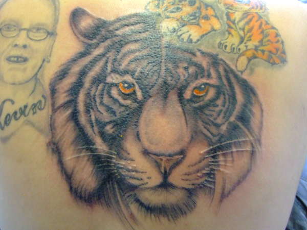 Tiger on Chiz done by Big chris tattoo