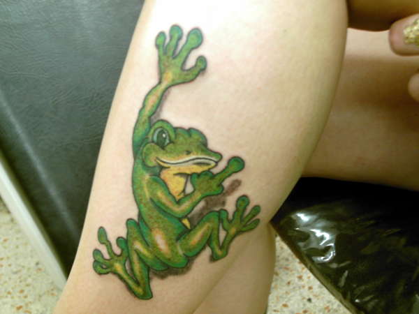 frog tattoo