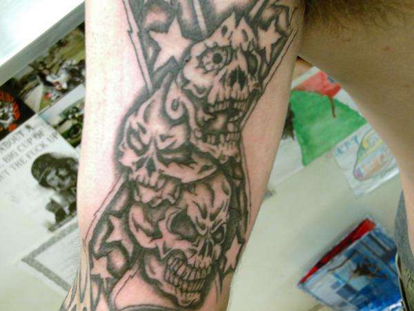 skulls tattoo