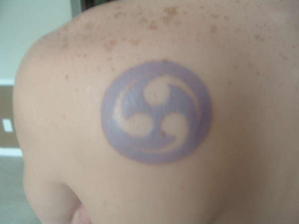 tomoe symbol tattoo