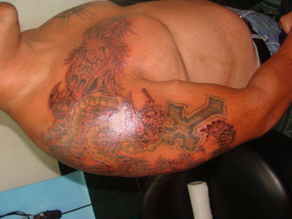dragon tattoo