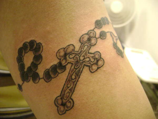 cross tattoo