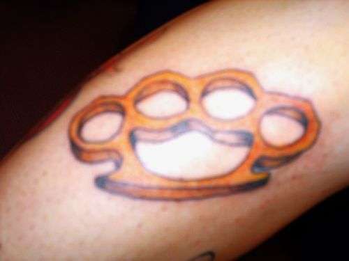 knuckles tattoo
