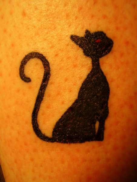 Black cat Tim Burton Vincent tattoo