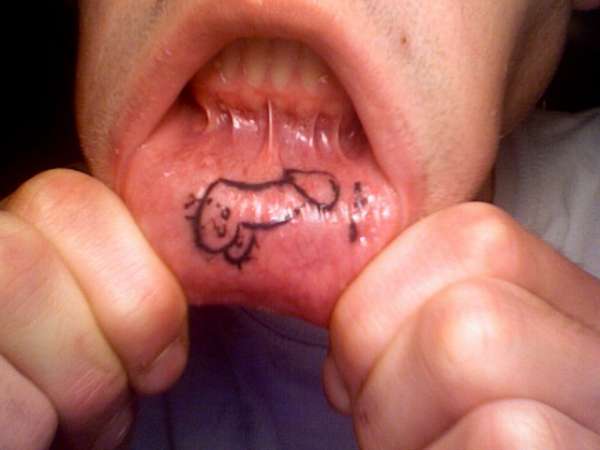 lip tattoo tattoo