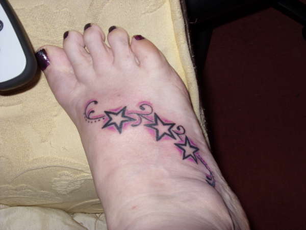 Star tattoo tattoo
