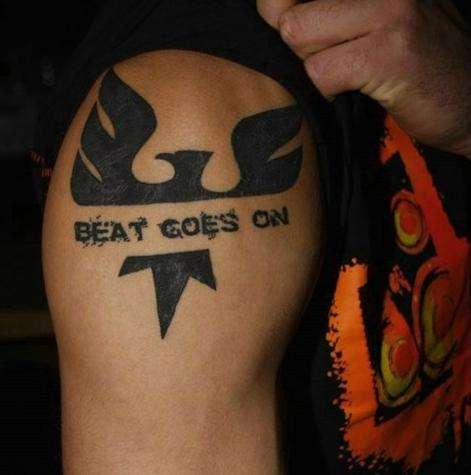 Shoulder tattoo tattoo